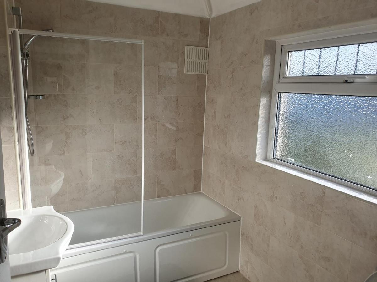 Elegant House 10 Minutes Walk To Wembley Stadium Villa London Exterior photo